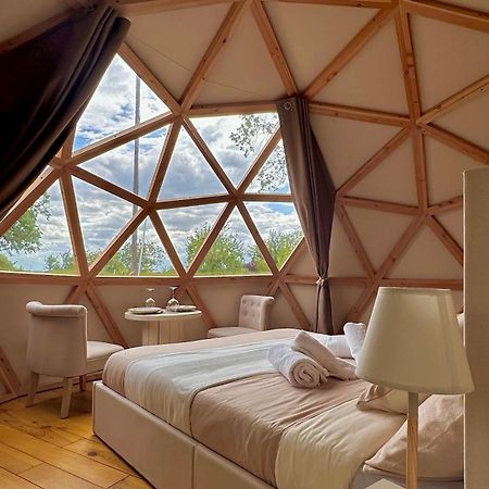 Dome Pathome Catonvielle Dış mekan fotoğraf